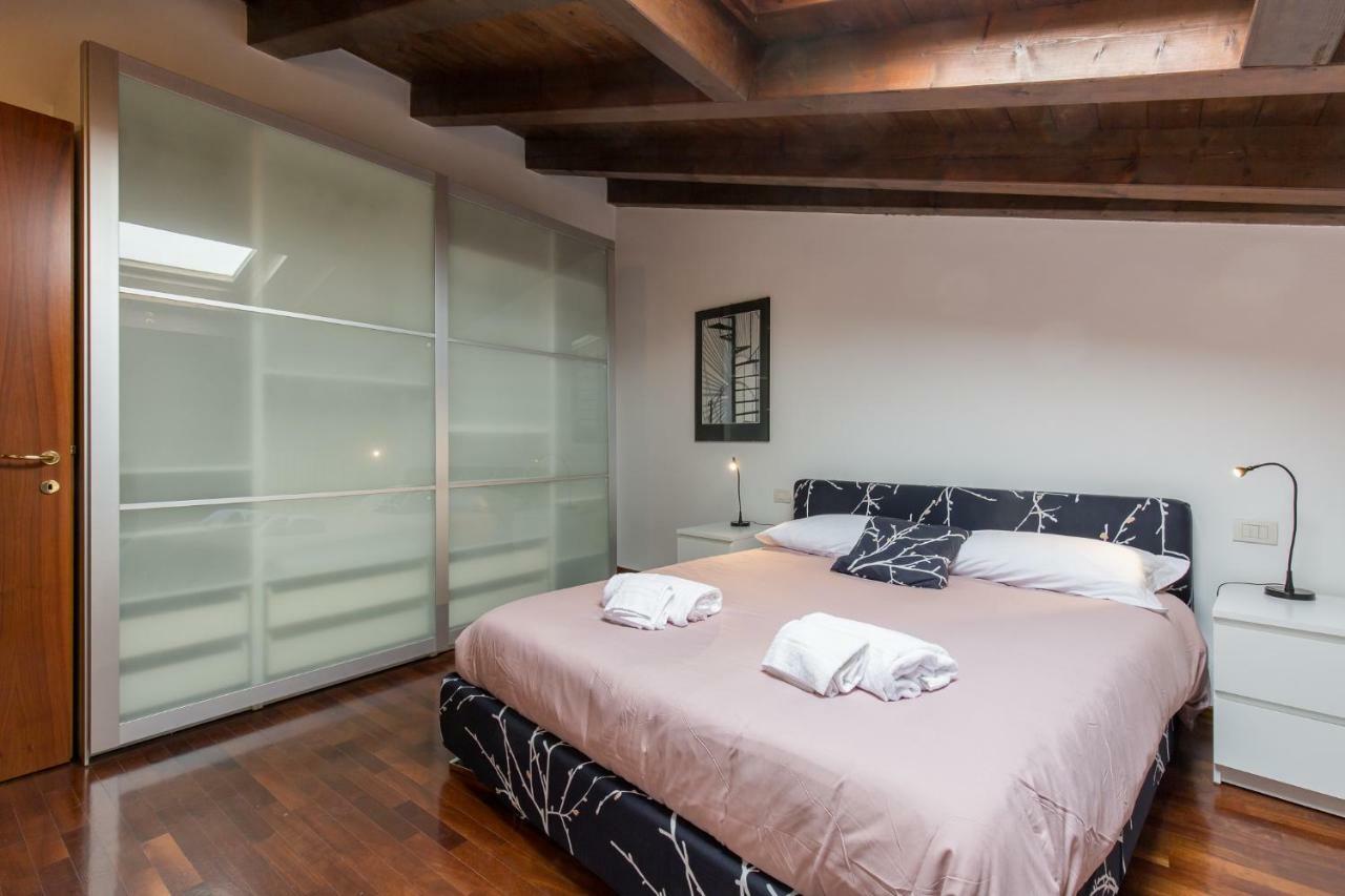 Apartament La Mansarda Di Giulietta Werona Zewnętrze zdjęcie